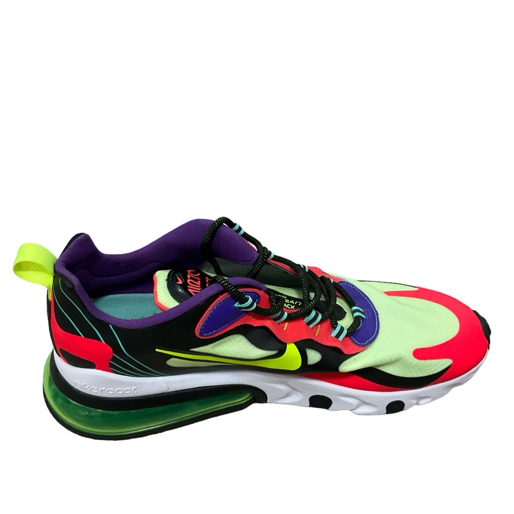 Nike air maxes 270 react parachute